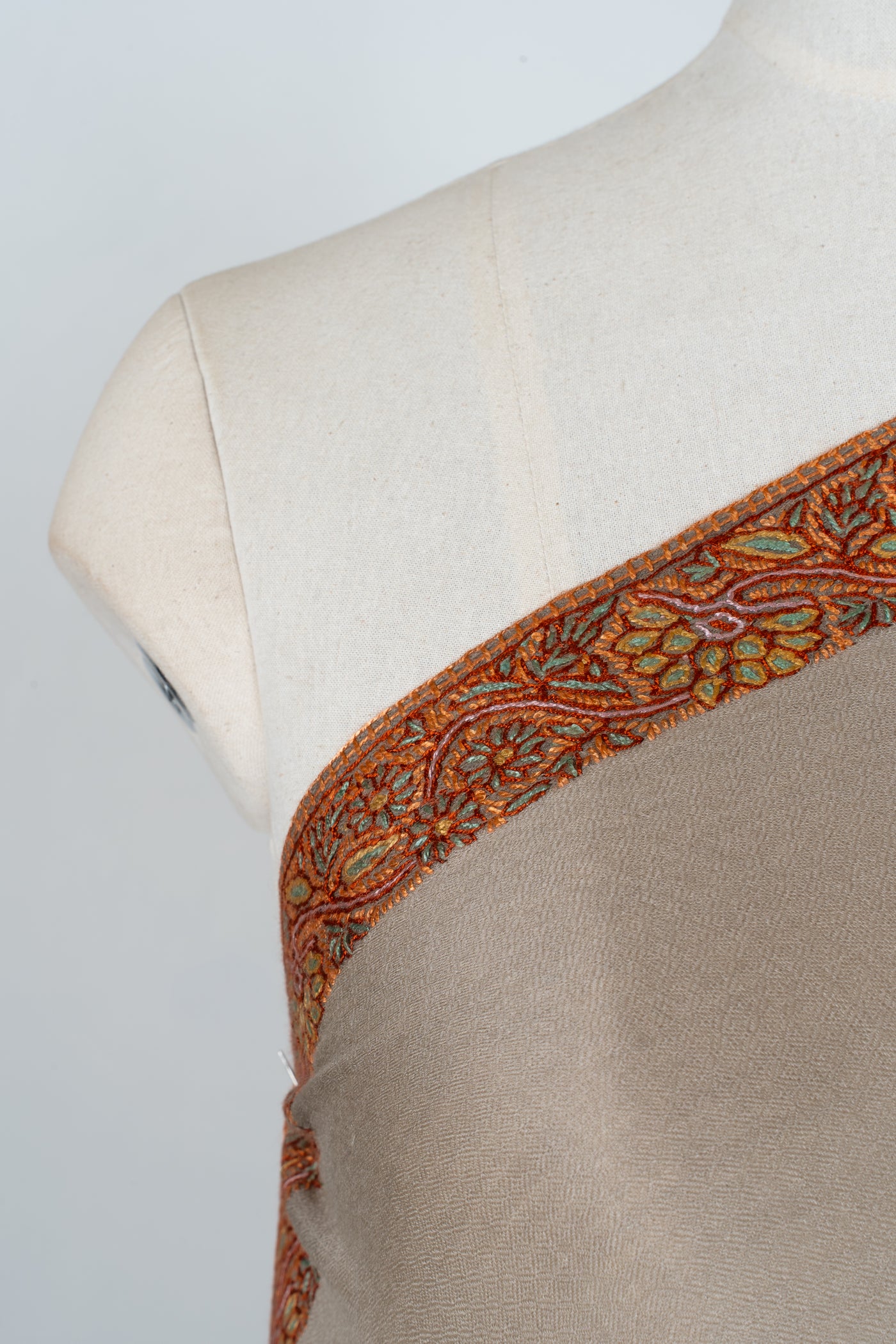 2.5 Yards | Sunehri Daaman — Sozni Hand-Embroidered Shawl in Desert Beige