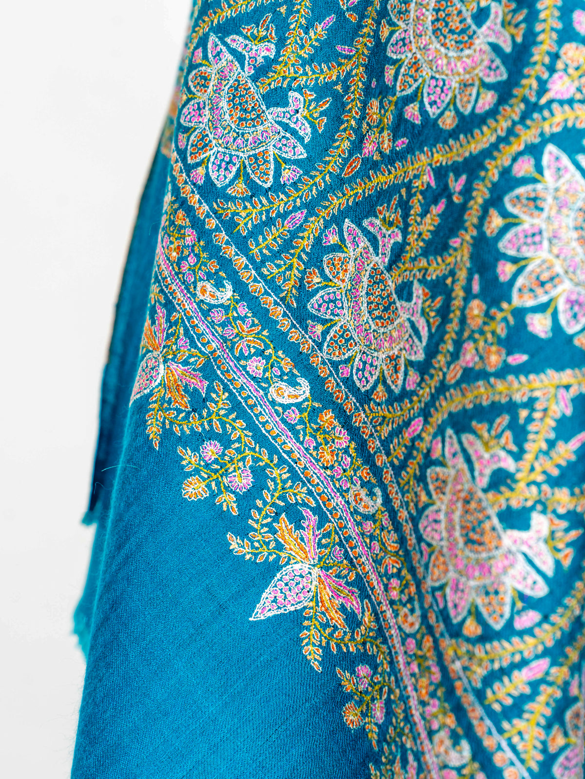 Pure Silk Embroidered Pure Pashmina Shawl