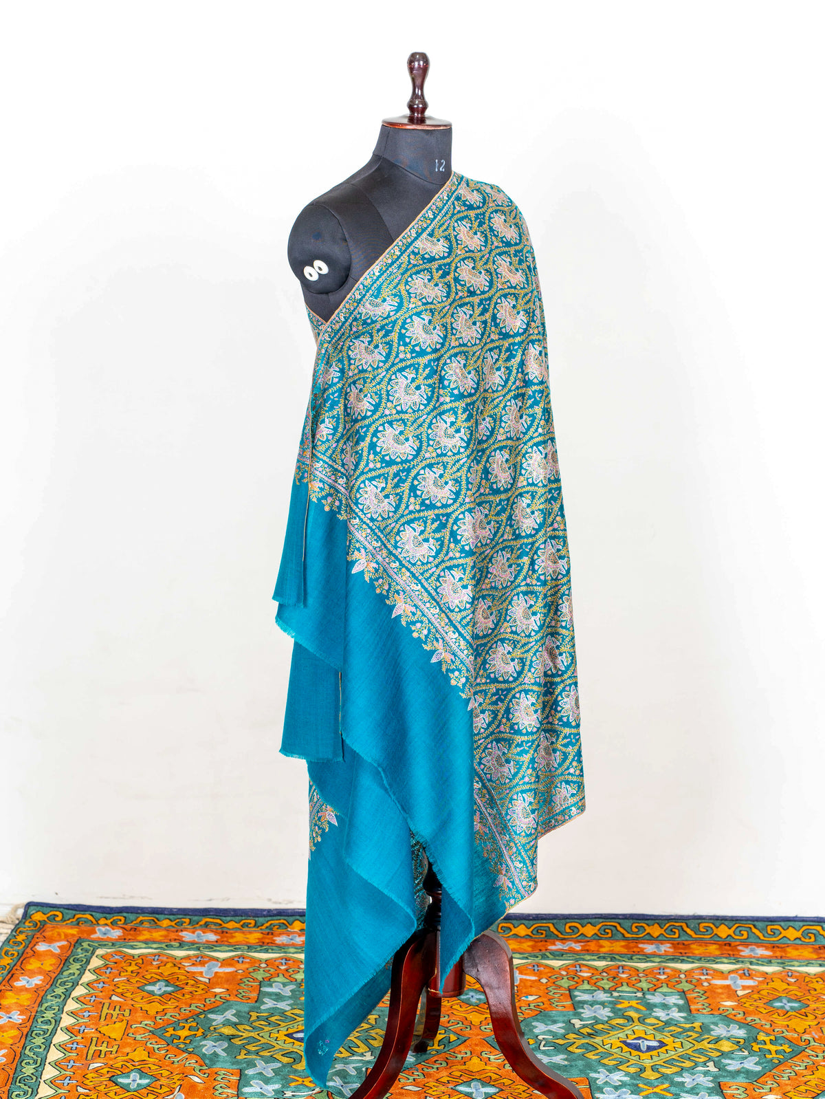 Pure Silk Embroidered Pure Pashmina Shawl