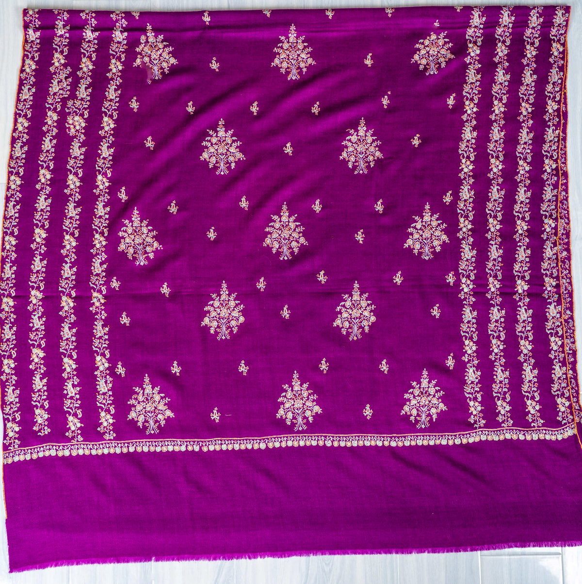 Amethyst Garland Pure Pashmina Sozni Hand Embroidered Shawl