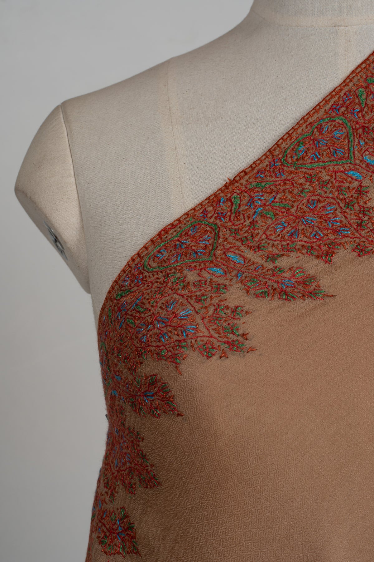 Caramel Heritage Glow: Merino wool 2.5 Yards Sozni Hand Embroidered Shawl