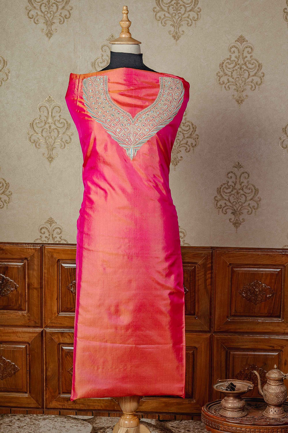 Pure Silk Elegant Pink Kashmiri Suit with Intricate Tilla Embroidery - KashmKari