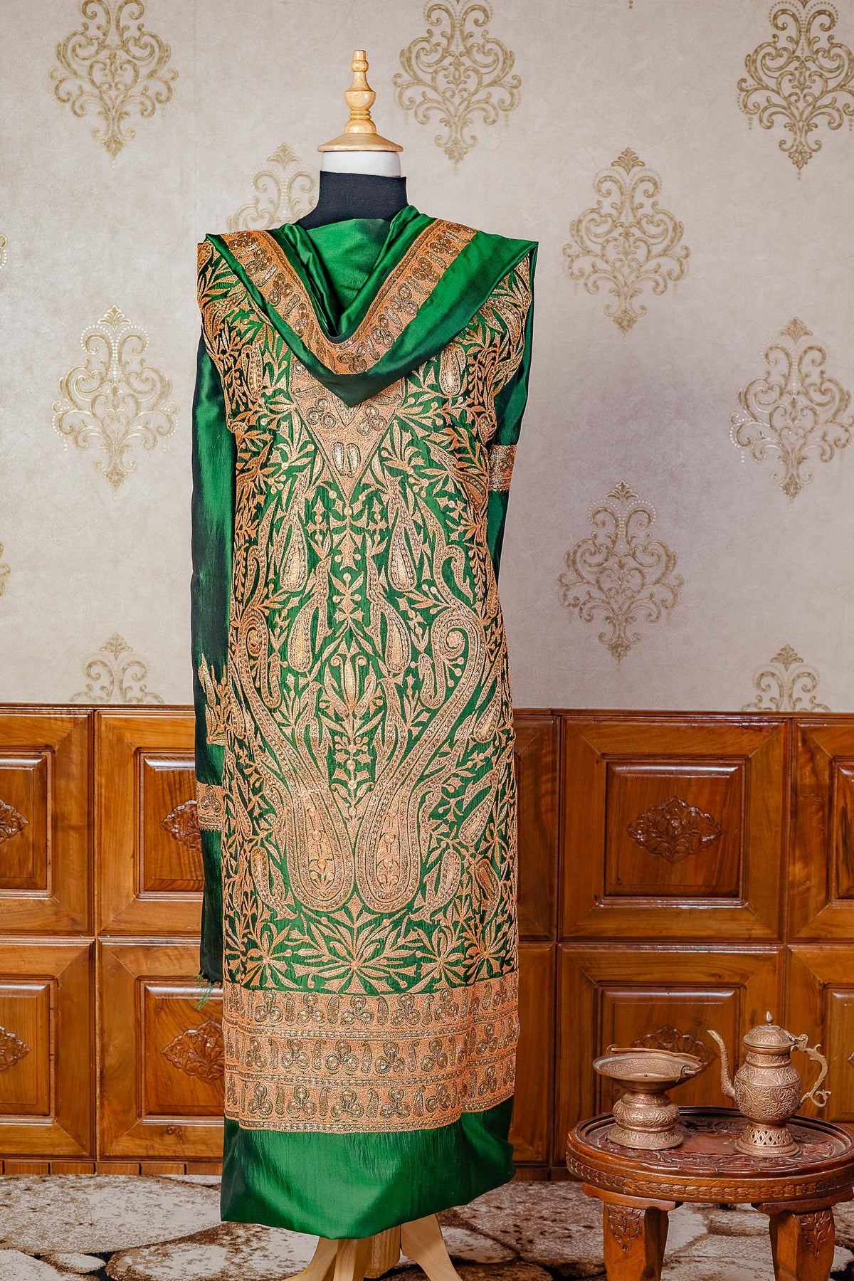 The Art of Sophistication: Green Pure Silk Suit with Tilla Embroidery - KashmKari