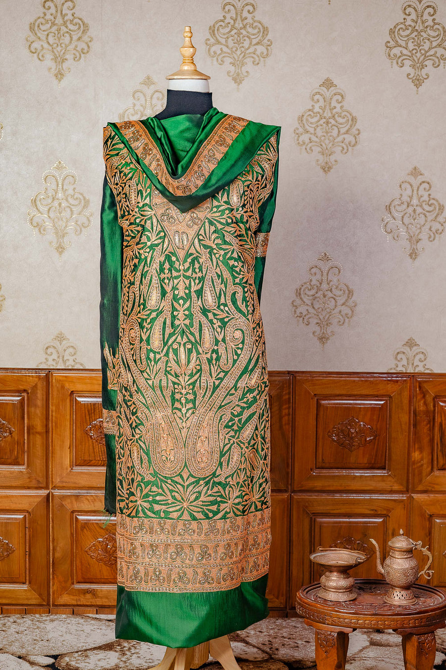 The Art of Sophistication: Green Pure Silk Suit with Tilla Embroidery - KashmKari