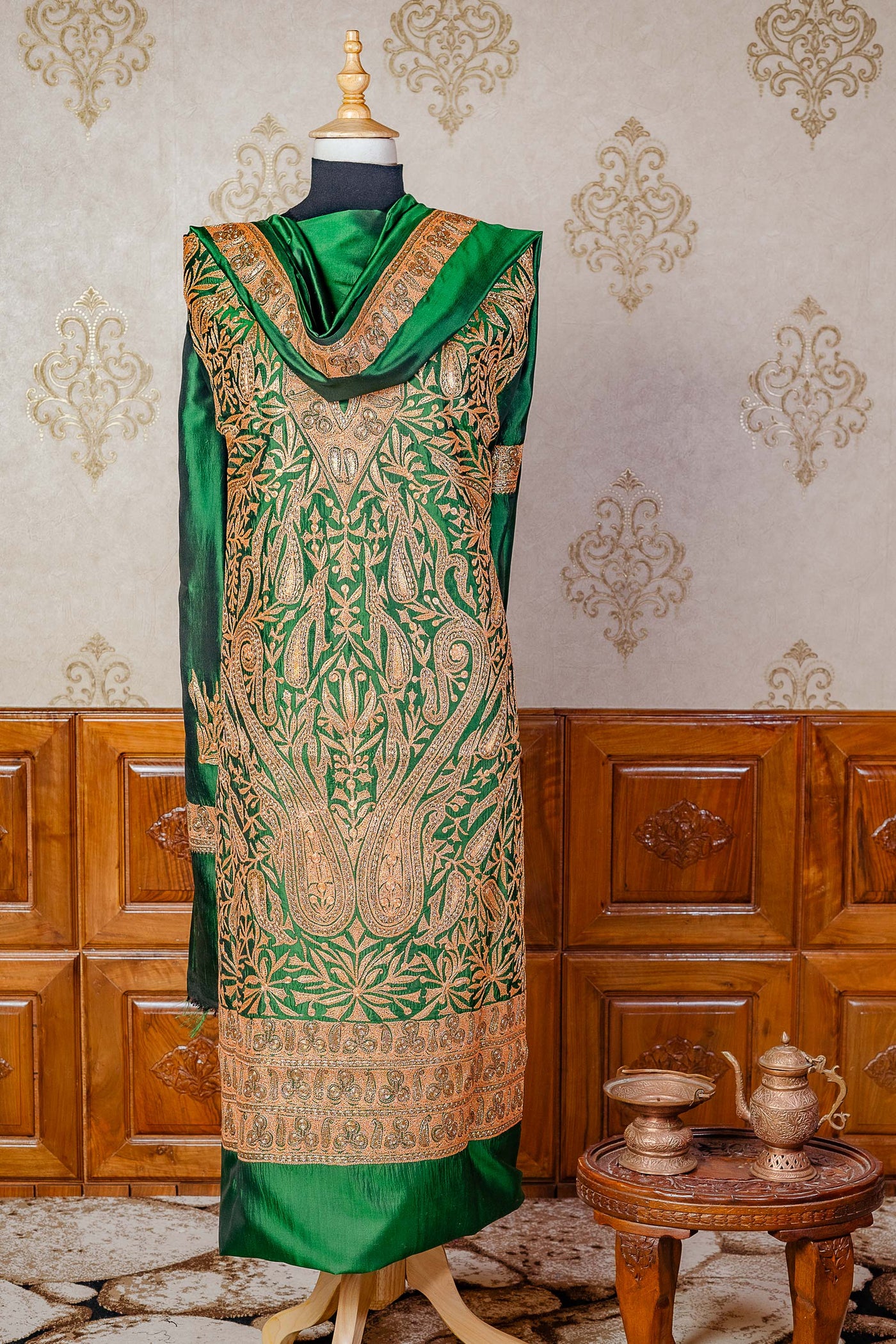The Art of Sophistication: Green Pure Silk Suit with Tilla Embroidery - KashmKari