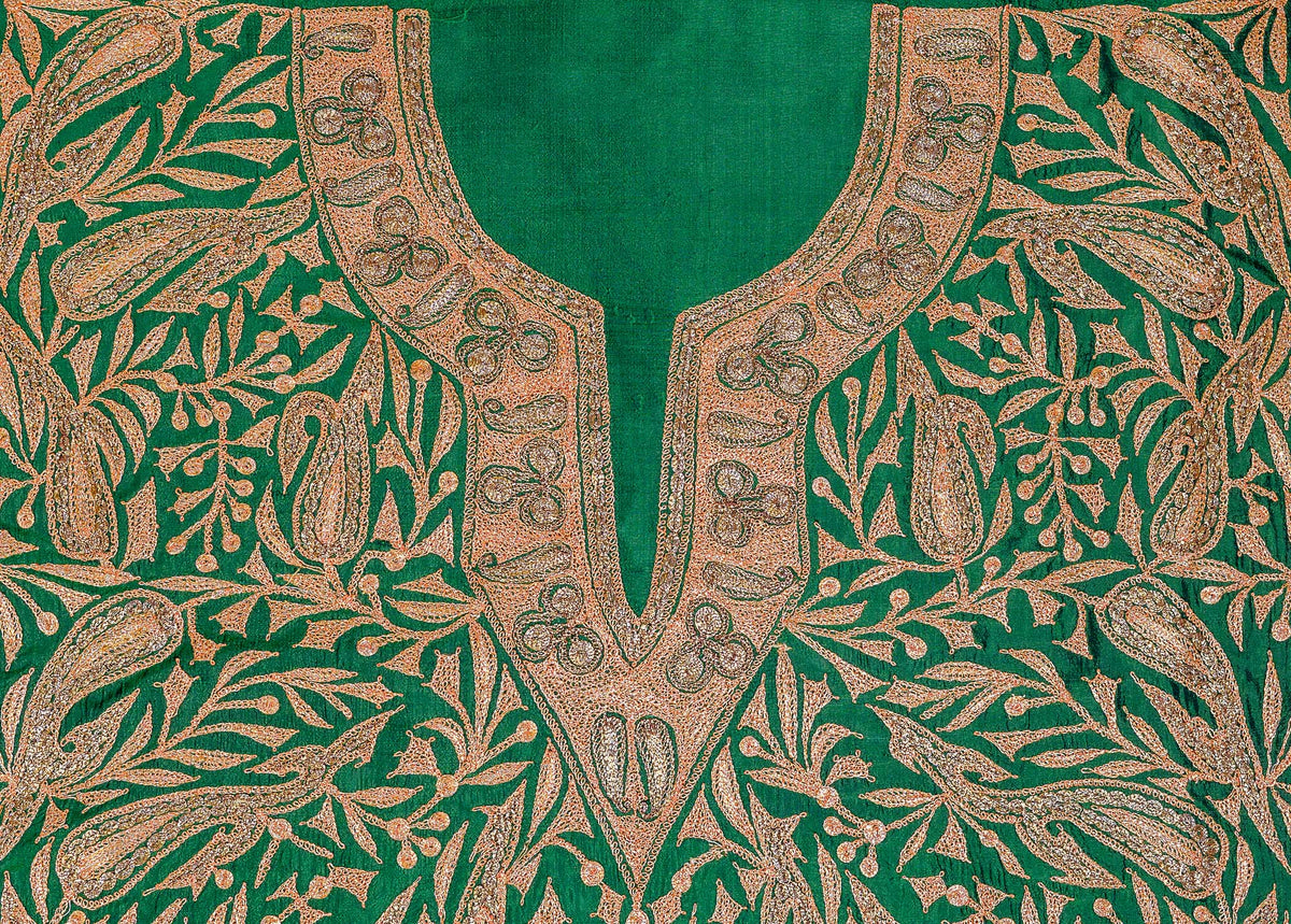 The Art of Sophistication: Green Pure Silk Suit with Tilla Embroidery - KashmKari
