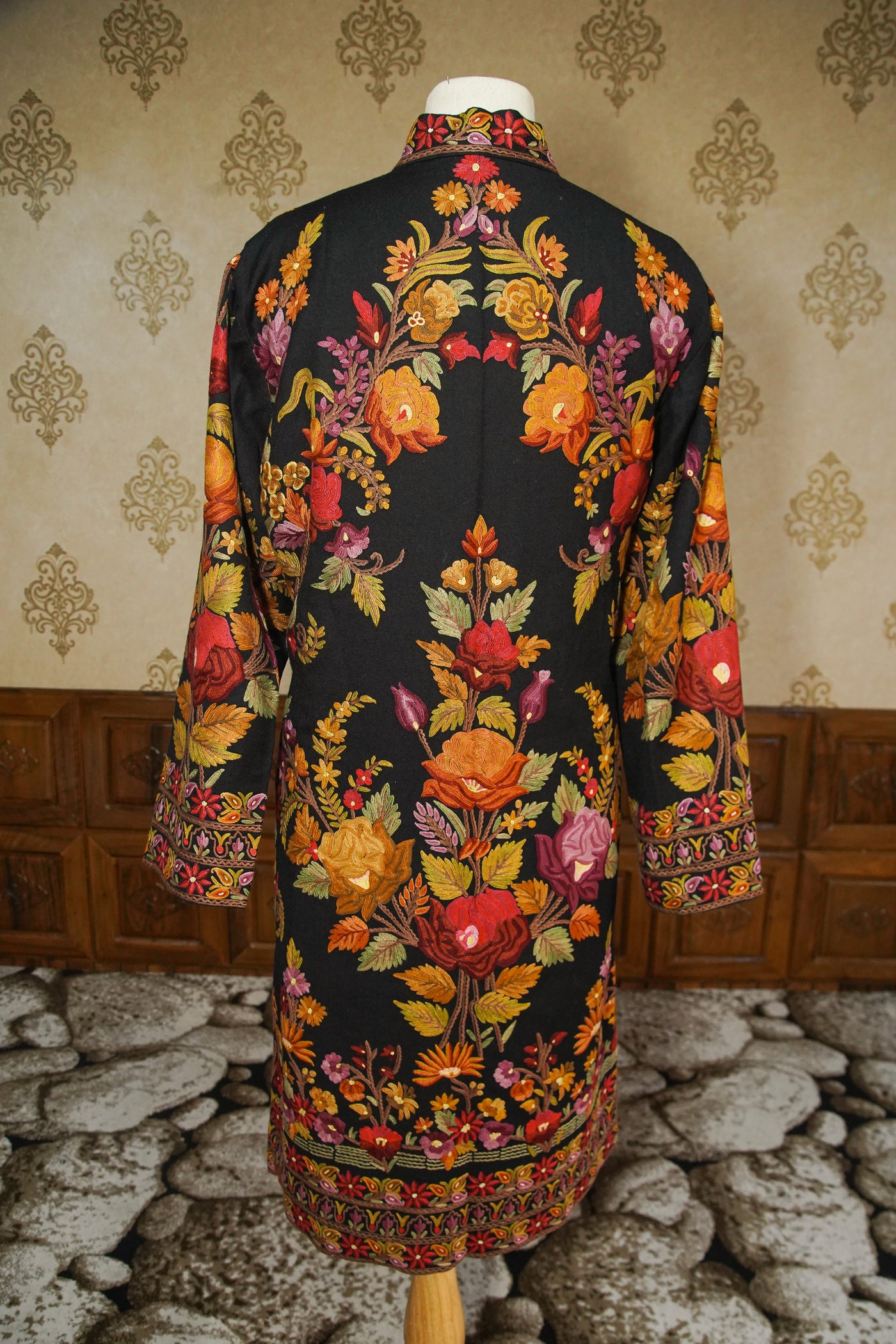 Shalimar Splendor: Floral Aari Masterpiece Jacket