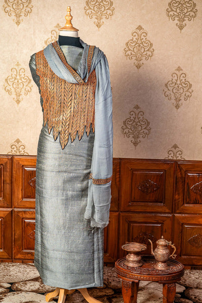Contemporary Elegance: Grey Suit with Exquisite Tilla Embroidery