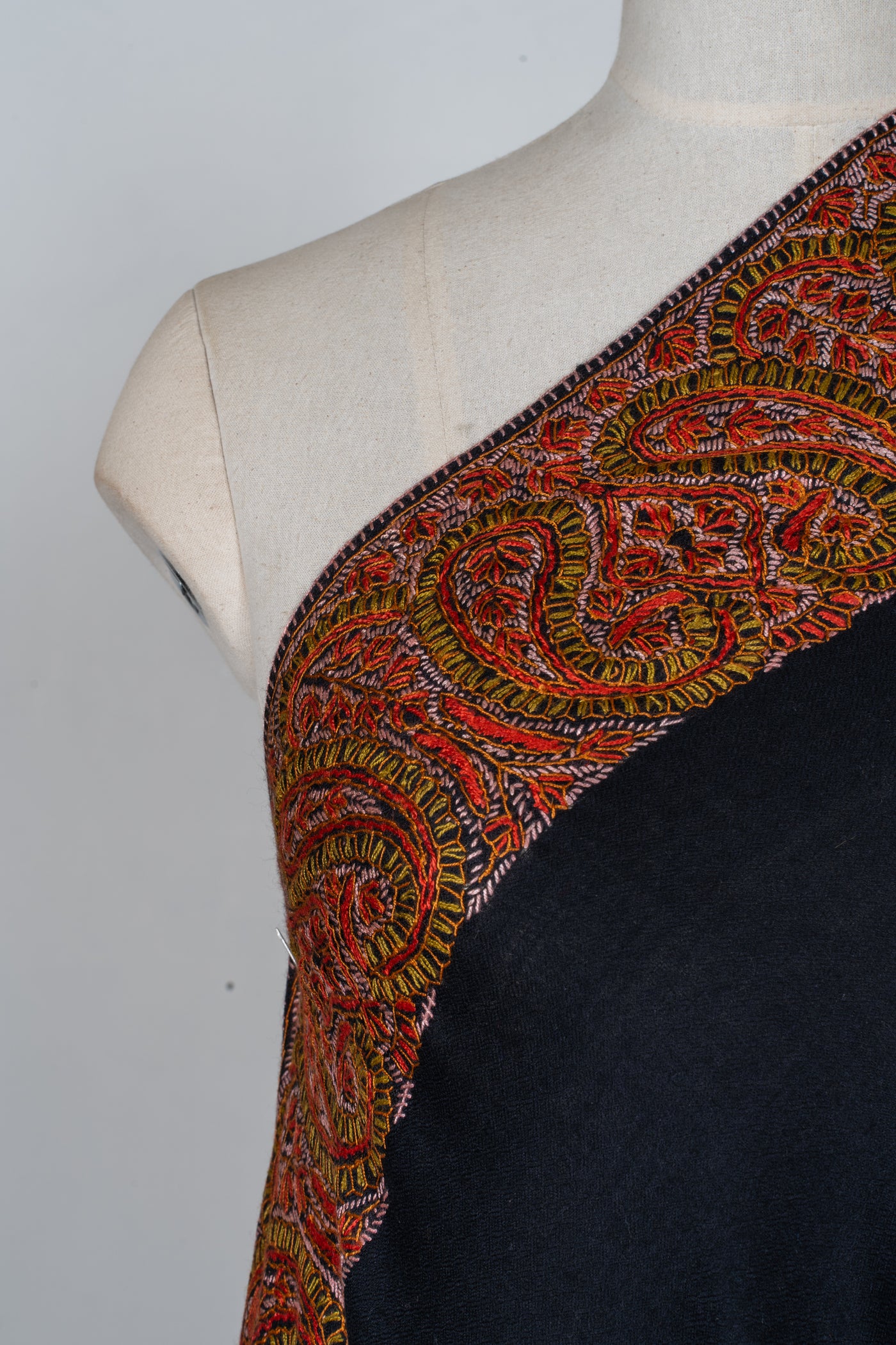 2.5 Yards | Siyah-e-Zari — Sozni Hand-Embroidered Shawl in Black with Rust & Olive Paisleys