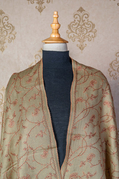 Paisley Splendor: Beige Sozni Wool Shawl - KashmKari