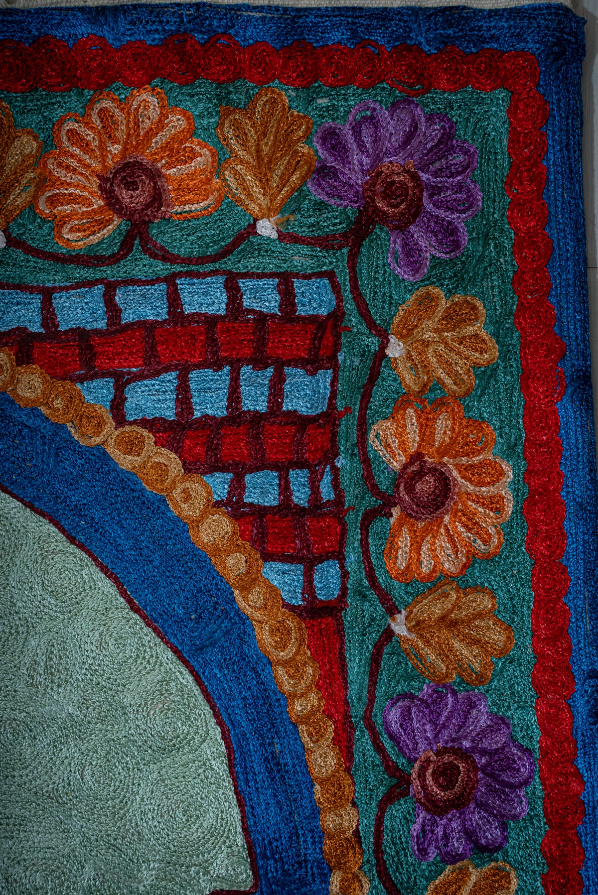Crimson Garden Serenity: Hand Embroidered Jainimaz (Prayer Mat)