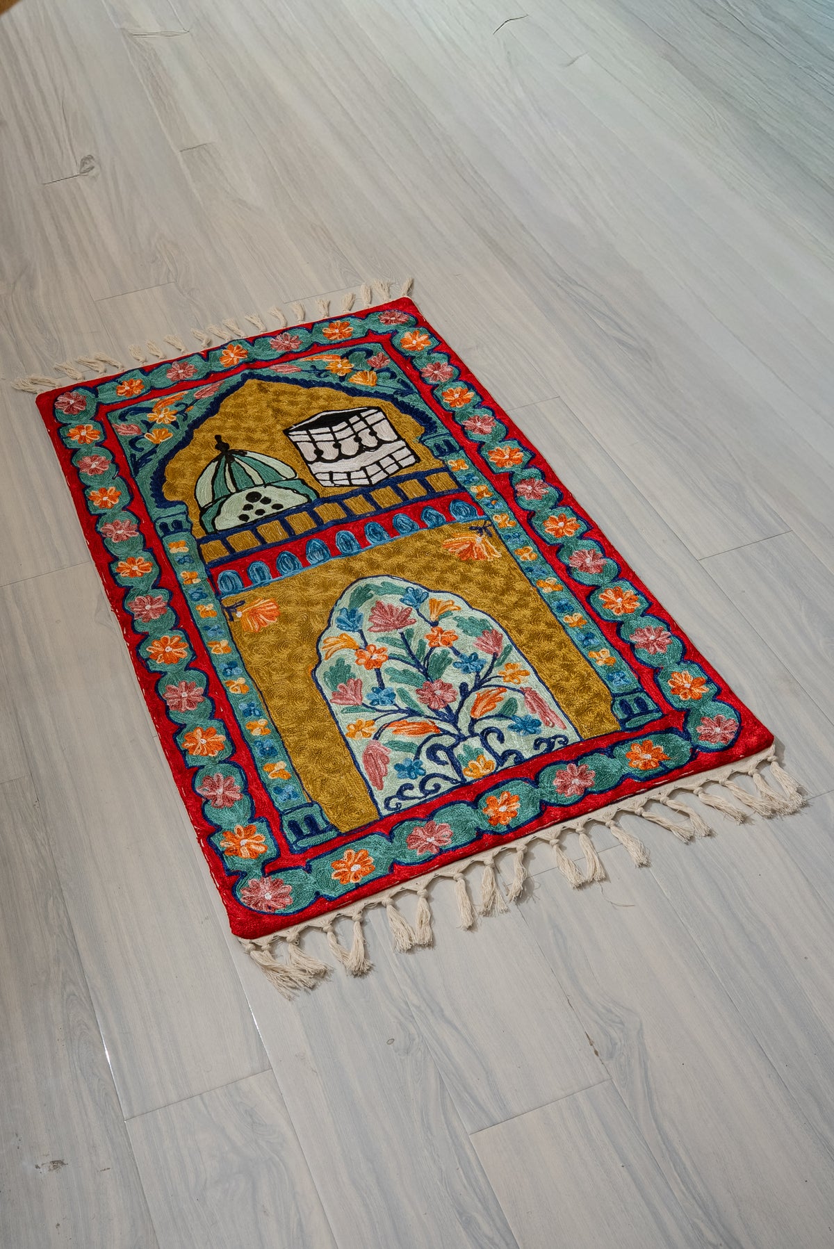 Royal Meadow Dome: Hand Embroidered Jainimaz (Prayer Mat)