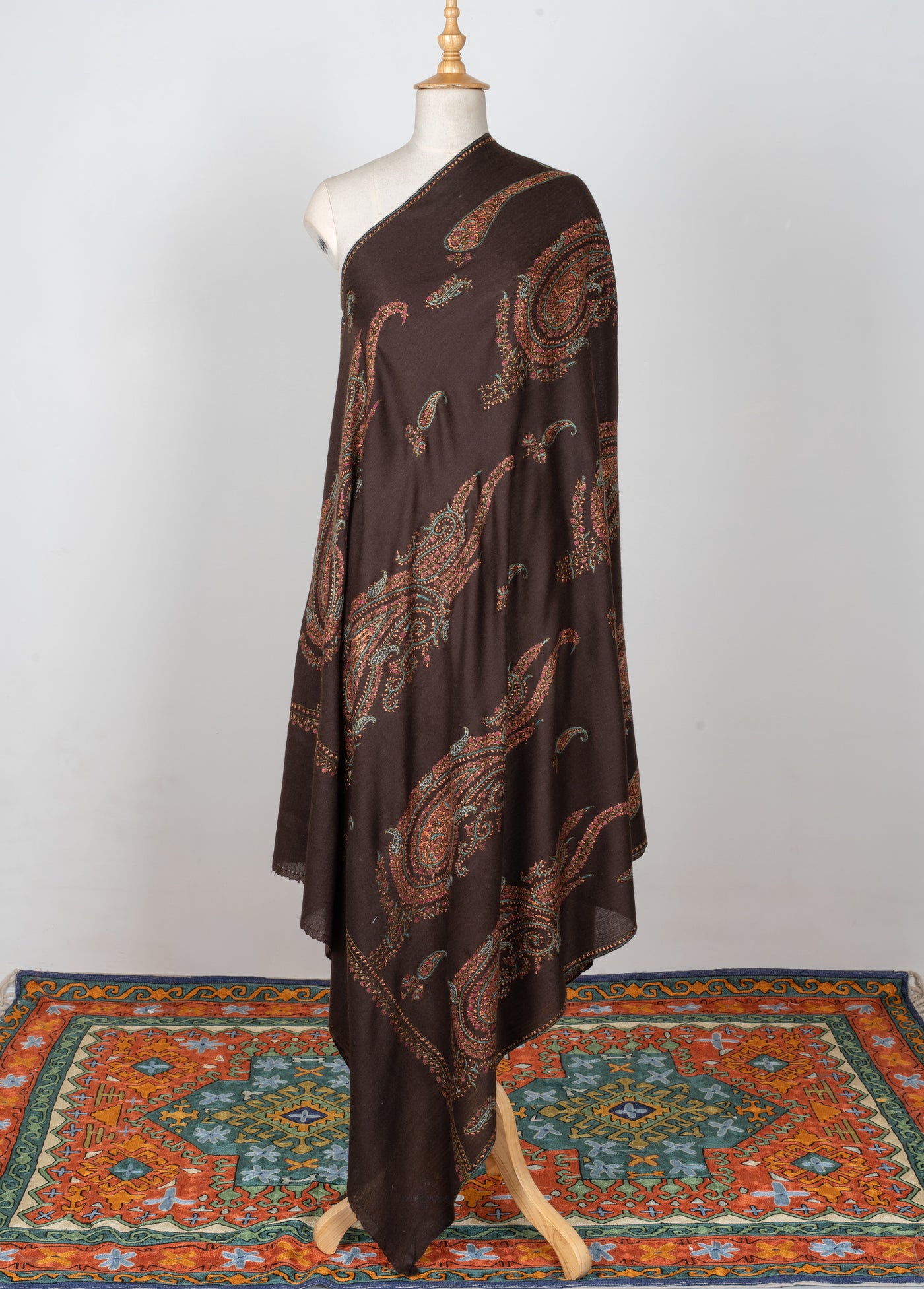 2.5 Yards | Shafaq-e-Tabassum — Sozni Hand-Embroidered Shawl in Deep Cocoa with Paisley Medallions