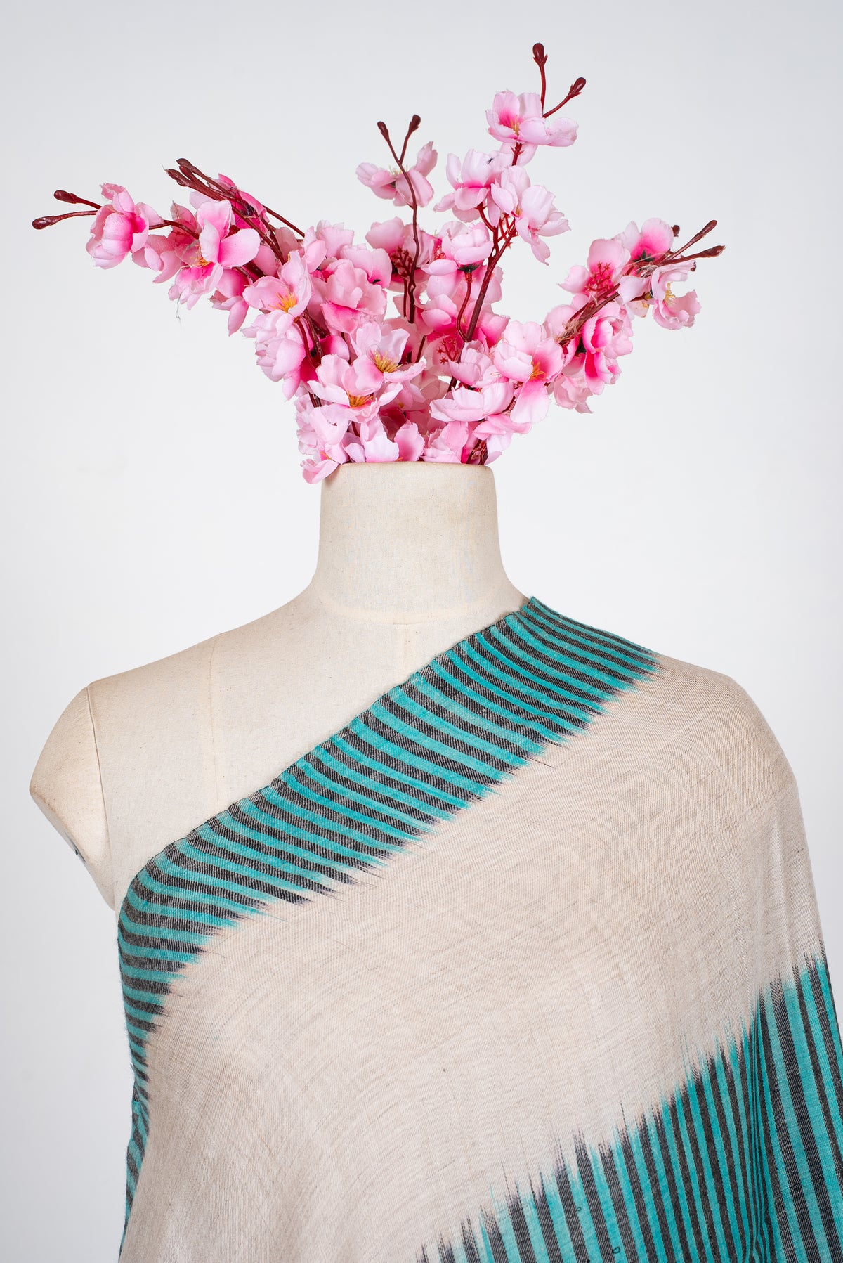 Turquoise Tide Flow: Pure Pashmina Ikat Shawl