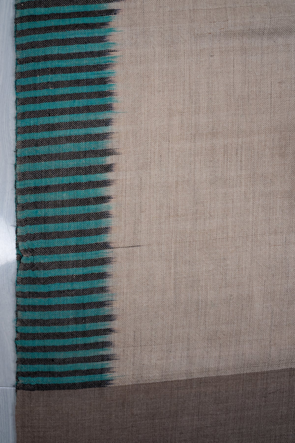 Turquoise Tide Flow: Pure Pashmina Ikat Shawl