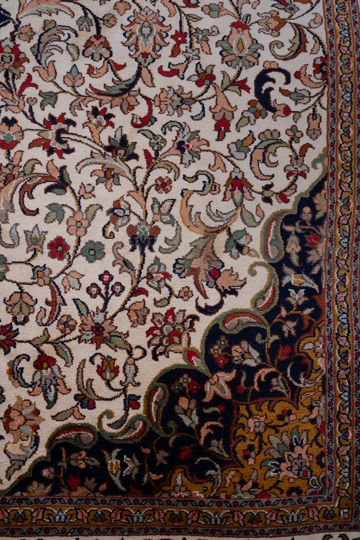 6ft x 4ft: Ivory Blossom Symphony: Hand Knotted Mulberry silk on silk Kashmiri Carpet