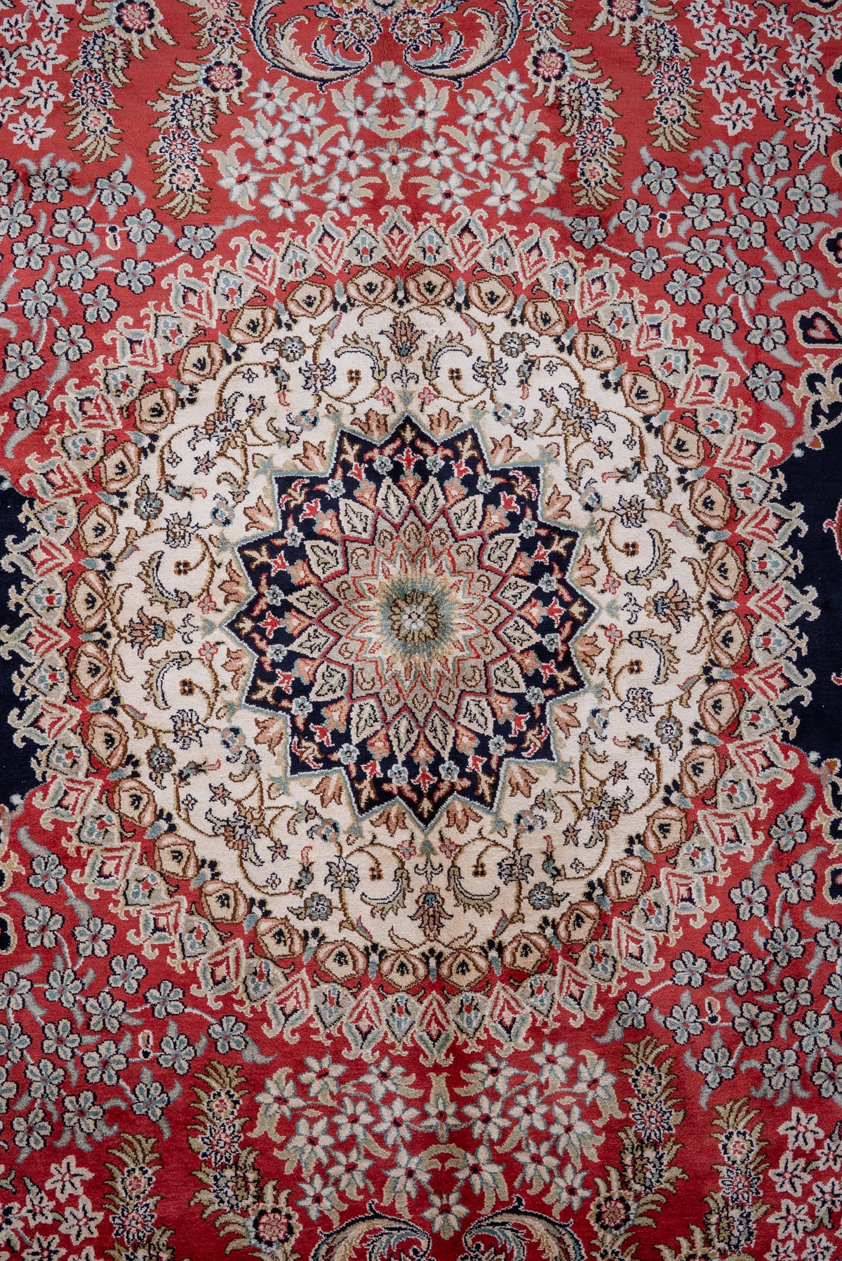 9ft x 6ft: Midnight Ruby Regal Medallion: Hand Knotted Mulberry silk on silk Kashmiri Carpet