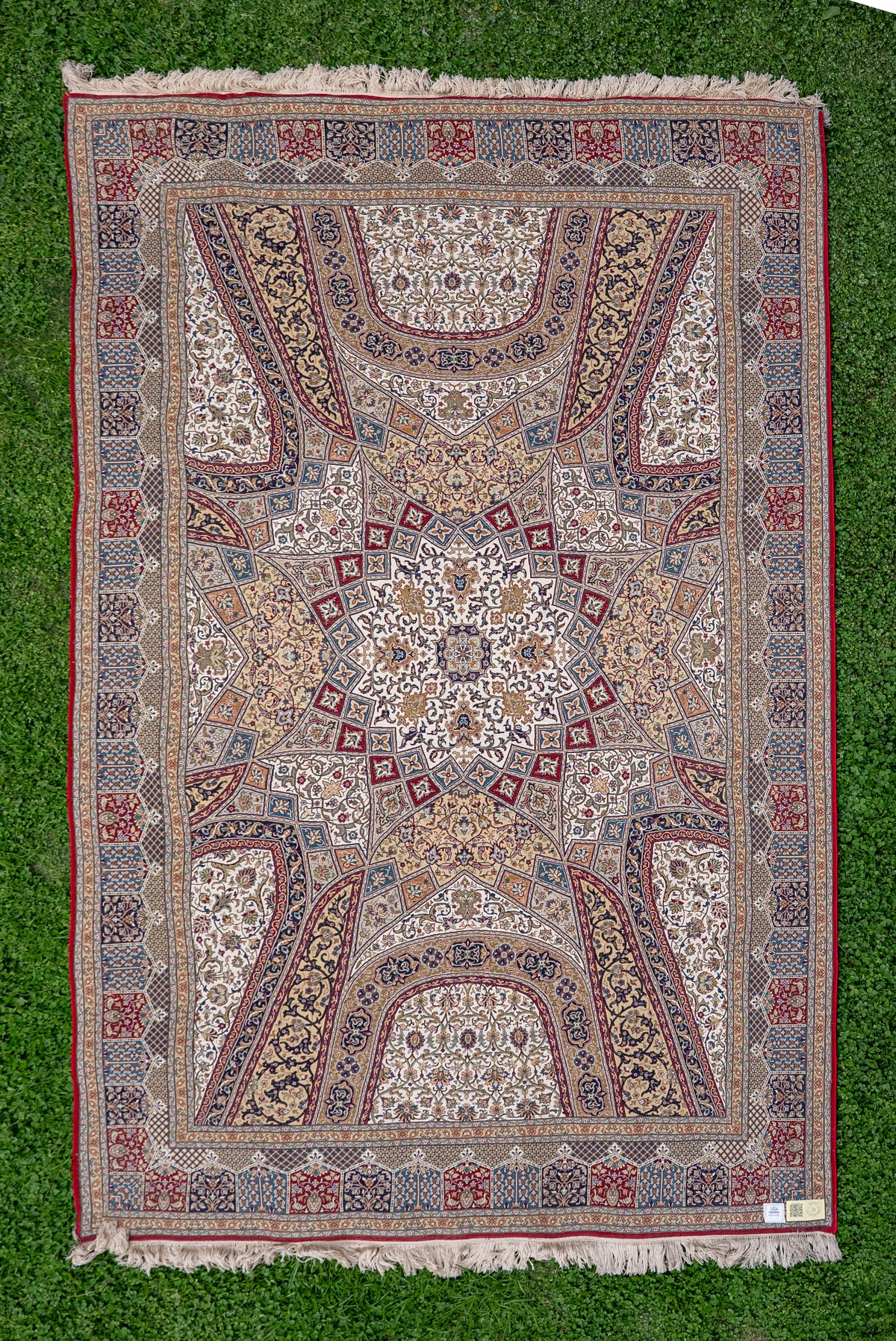9ft x 6ft: Celestial Ivory Vault: Hand Knotted Mulberry silk on silk Kashmiri Carpet