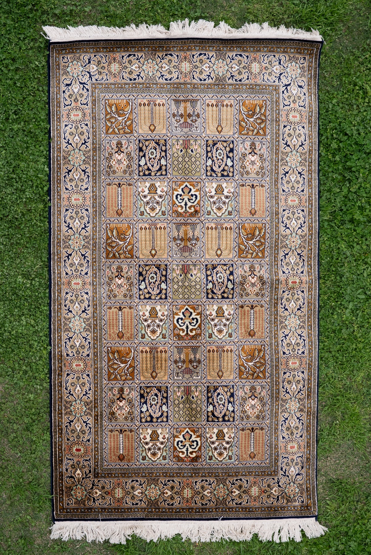 5ft x 3ft Heritage Mosaic Elegance: Hand Knotted Mulberry silk on silk Kashmiri Carpet