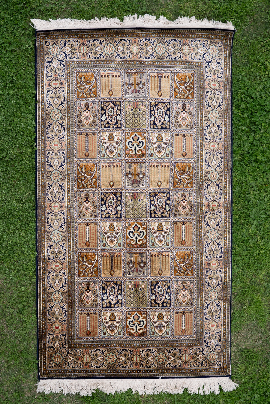 5ft x 3ft Heritage Mosaic Elegance: Hand Knotted Mulberry silk on silk Kashmiri Carpet