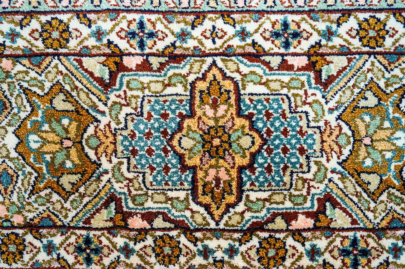 Pure Silk Kashmiri Carpet (3ft * 5ft) - KashmKari