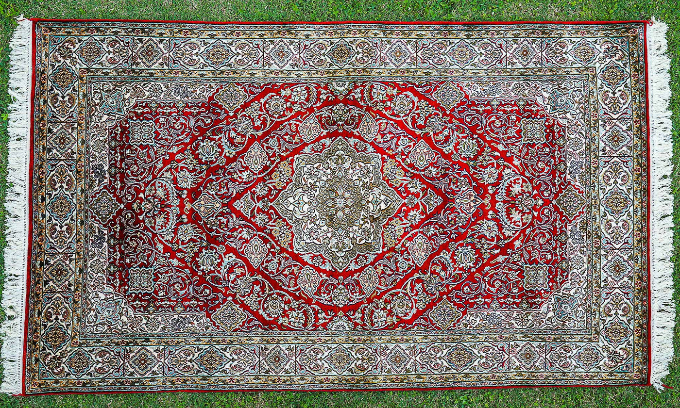 Pure Silk Kashmiri Carpet 3ft * 5ft (36" * 60")