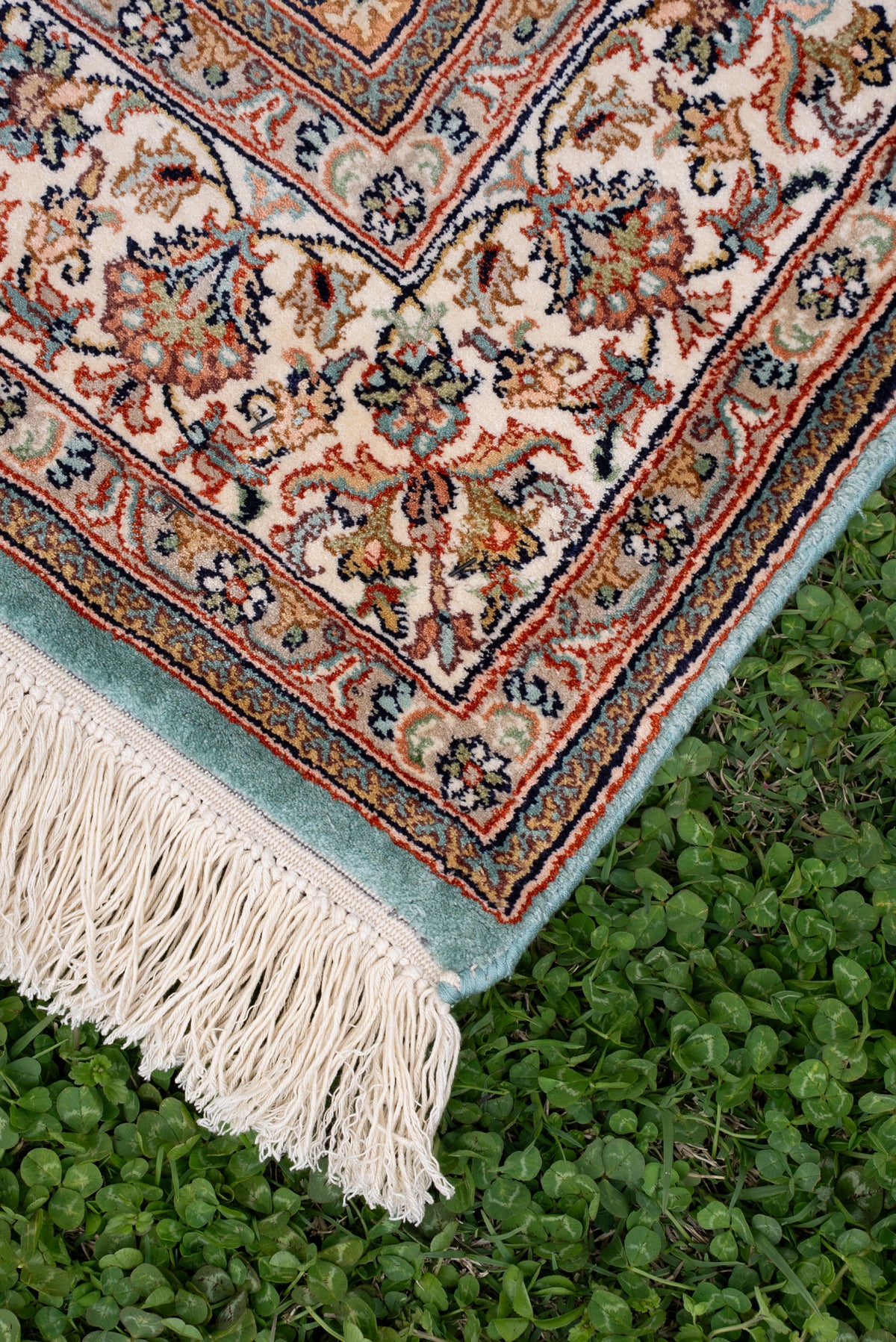 5ft x 3ft Celestial Aqua Medallion: Hand Knotted Mulberry silk on silk Kashmiri Carpet