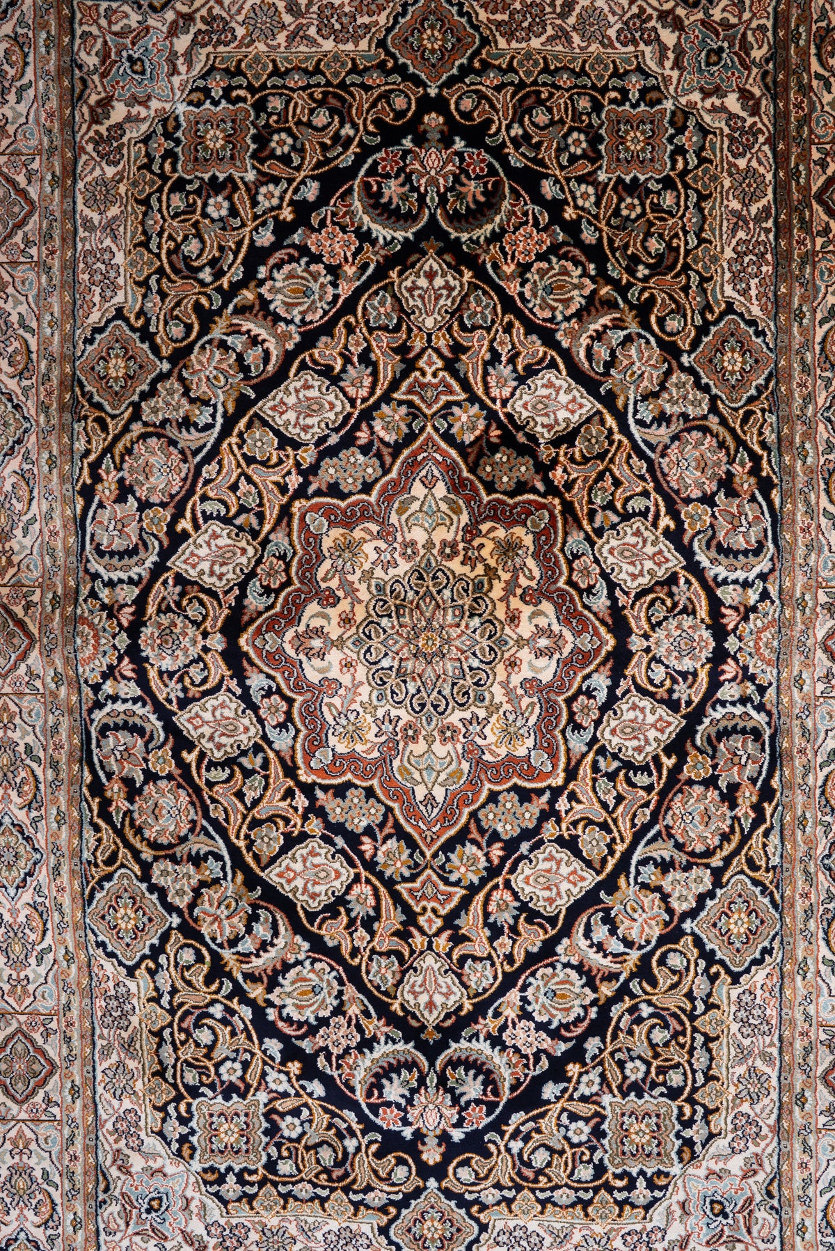 2.5ft x 4ft Midnight Heritage Medallion: Hand Knotted Mulberry silk on silk Kashmiri Carpet