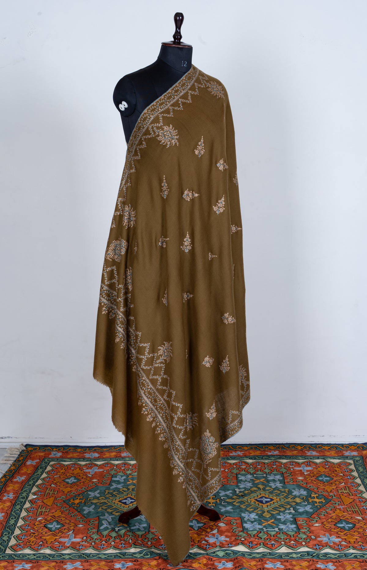 2.5 Yards Pure Pashmina Shawl with Sozni Hand Embroidered Delicate Floral Accents