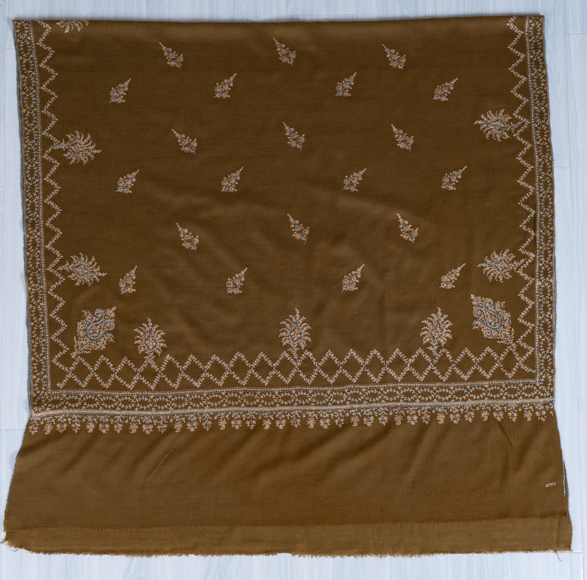 2.5 Yards Pure Pashmina Shawl with Sozni Hand Embroidered Delicate Floral Accents