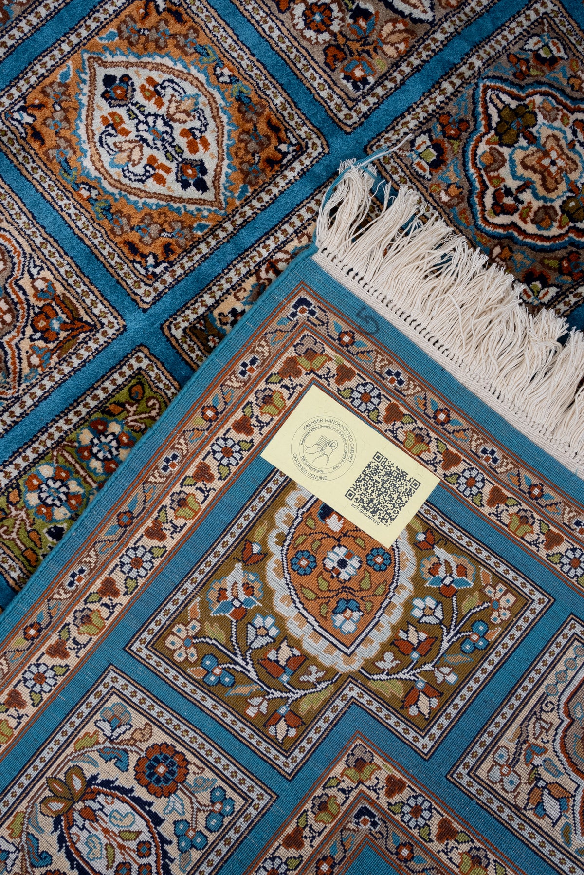 7ft x 5ft Hand Knotted Mulberry silk on silk Kashmiri Carpet