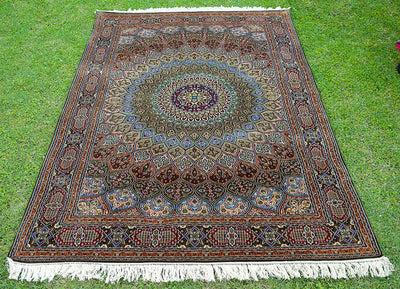 Pure Silk Kashmiri Carpet 4ft * 6ft (48" * 72")