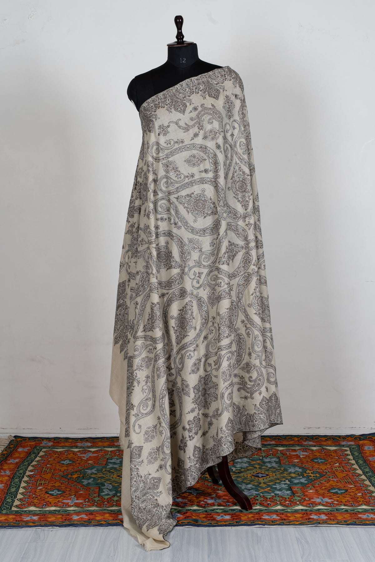 3 Yards Pure Pashmina Shawl with Sozni Hand Embroidered Ornamental Paisley Vines