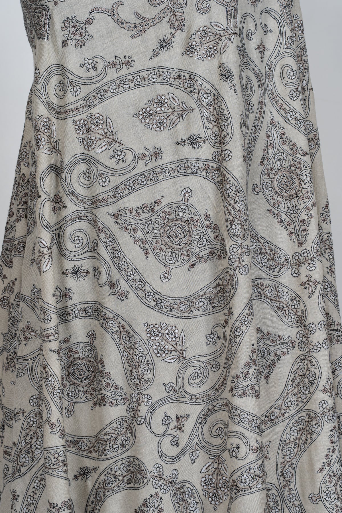 3 Yards Pure Pashmina Shawl with Sozni Hand Embroidered Ornamental Paisley Vines