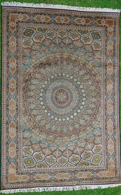 Pure Silk Kashmiri Carpet 6ft* 9ft (72" * 108")