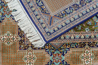 Pure Silk Kashmiri Carpet 6ft* 9ft (72" * 108")