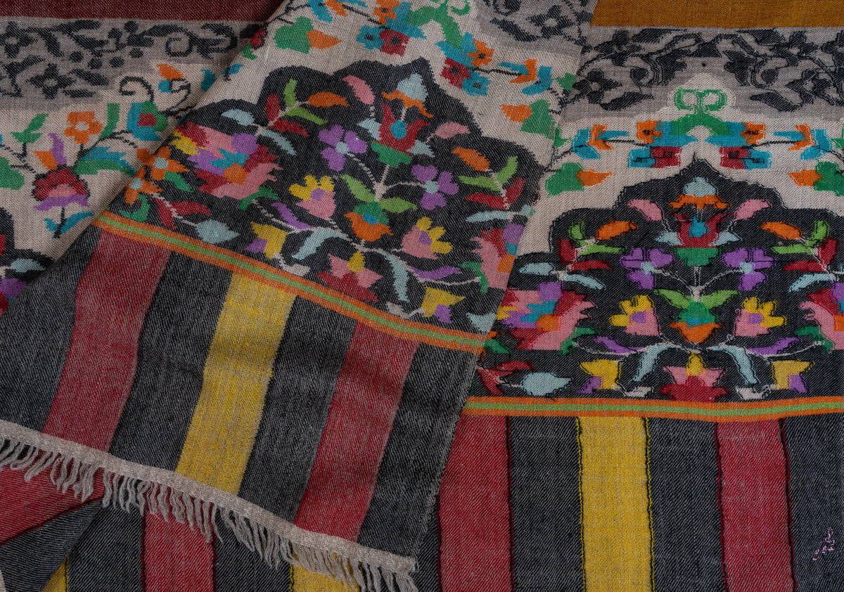 3 yards reversible Kani Pure Pashmina Shawl with Vibrant Floral Accents