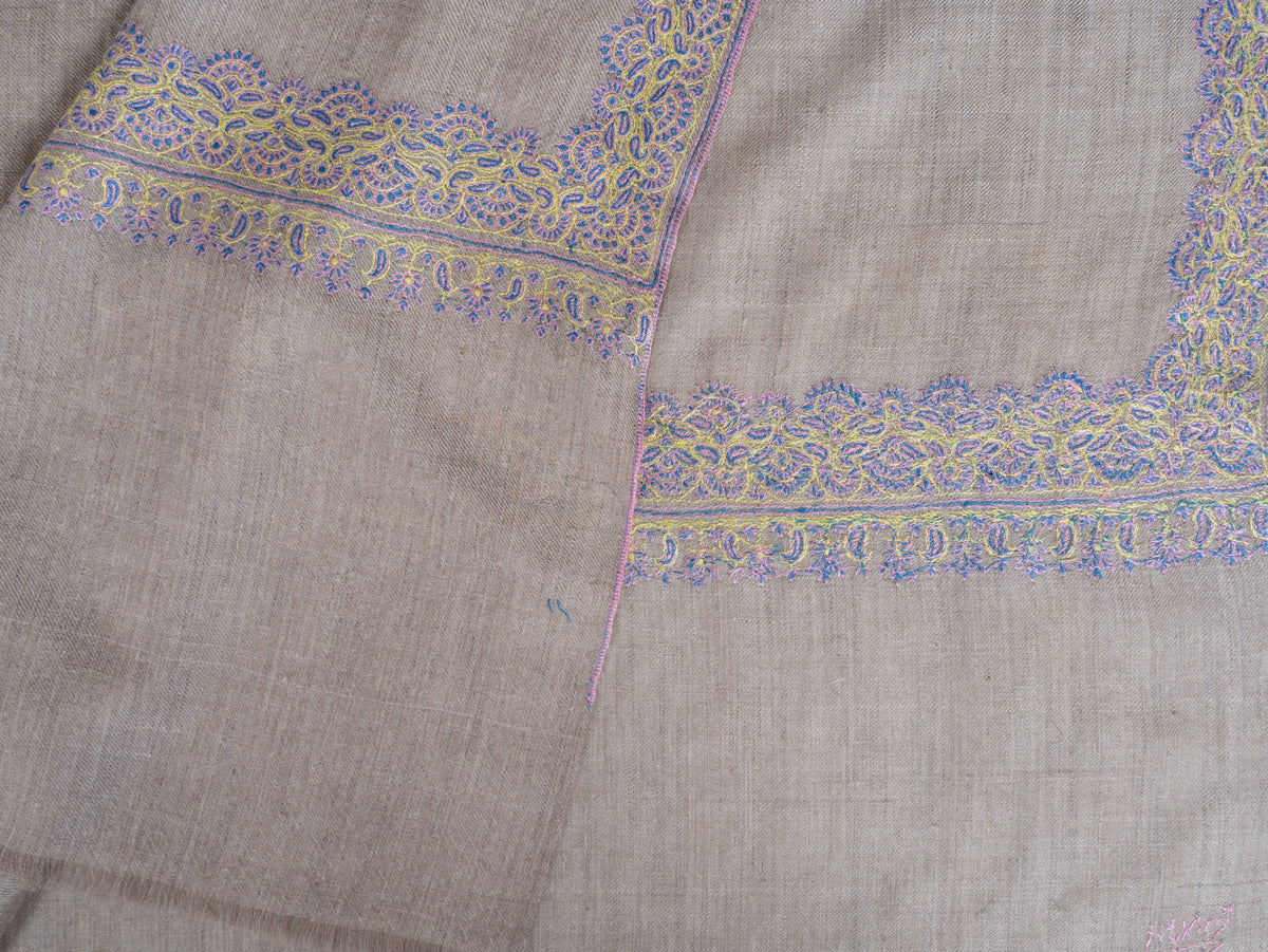 2.5 yards Pure Pashmina Shawl with Sozni Hand Embroidered Delicate Lace Borders