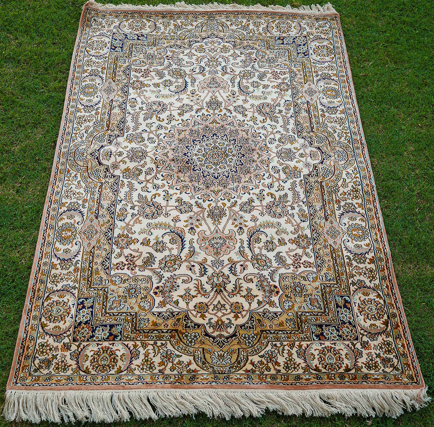 Pure Silk Kashmiri Carpet 3ft* 5ft (36" * 60")