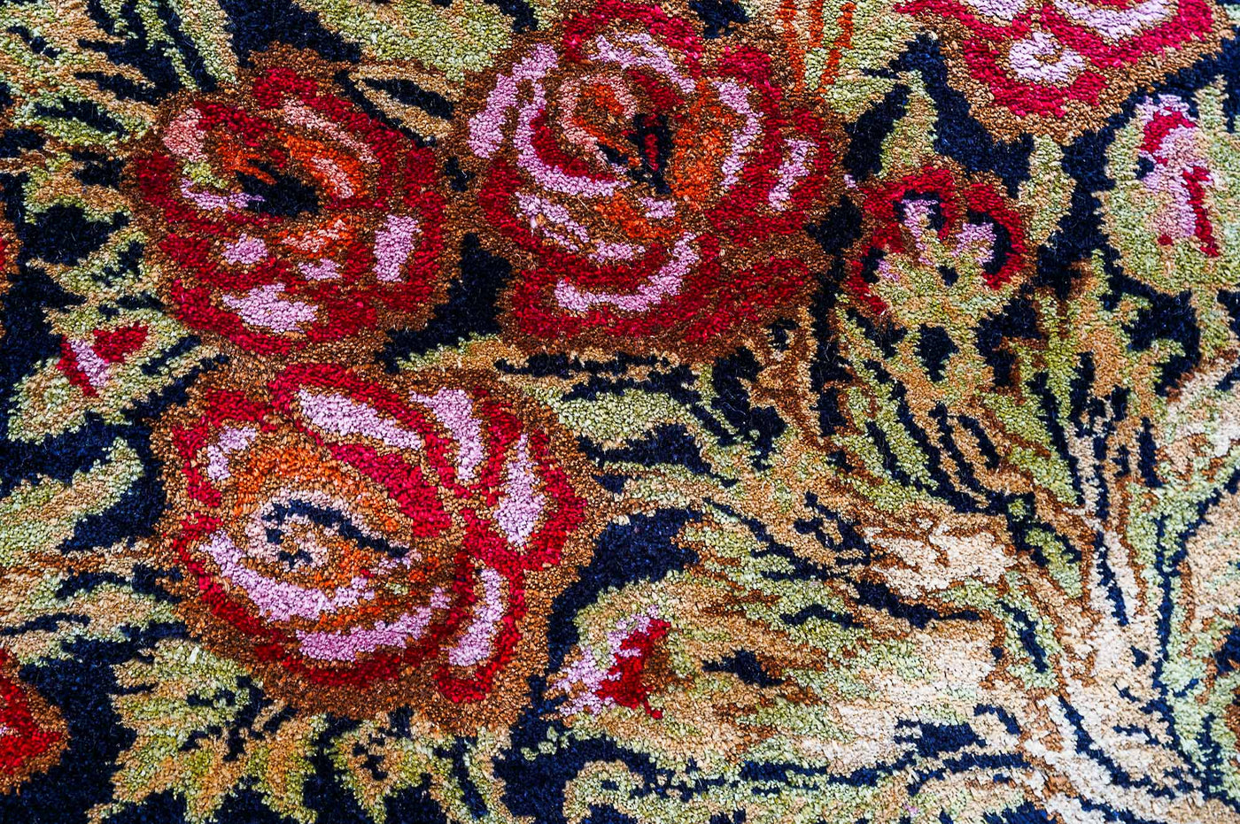 Pure Silk Kashmiri Carpet 3ft* 5ft (36" * 60")