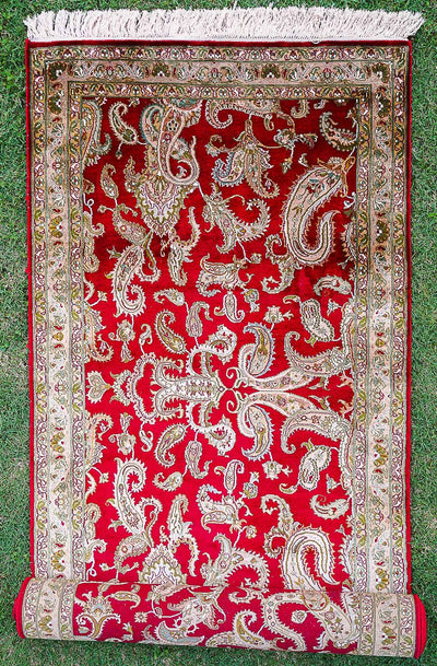 Pure Silk Kashmiri Carpet 2.5ft * 10ft (30" * 120")