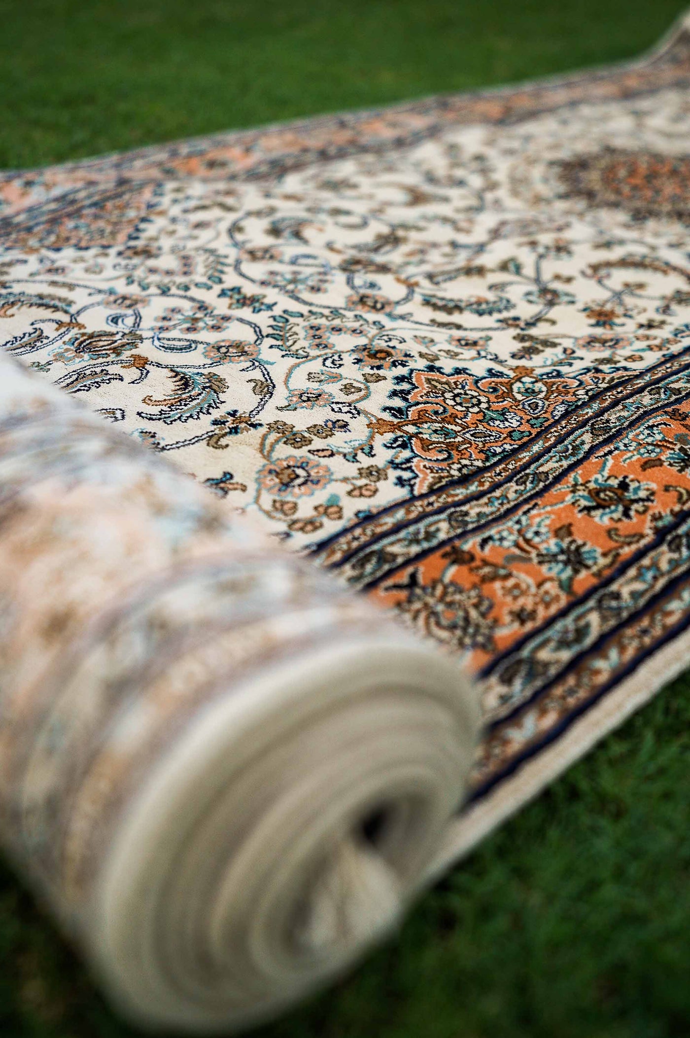 Pure Silk Kashmiri Carpet 2.5ft * 10ft (30" * 120")