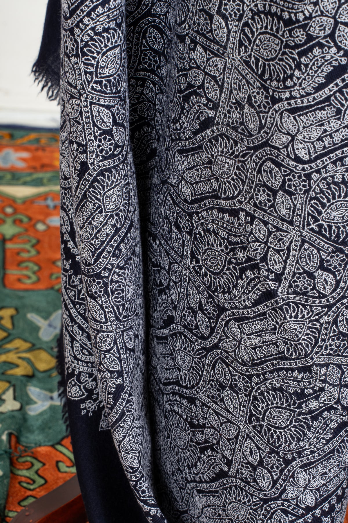 Silver Labyrinth Pure Pashmina Shawl with Sozni Hand Embroidered Ornamental Floral Patterns