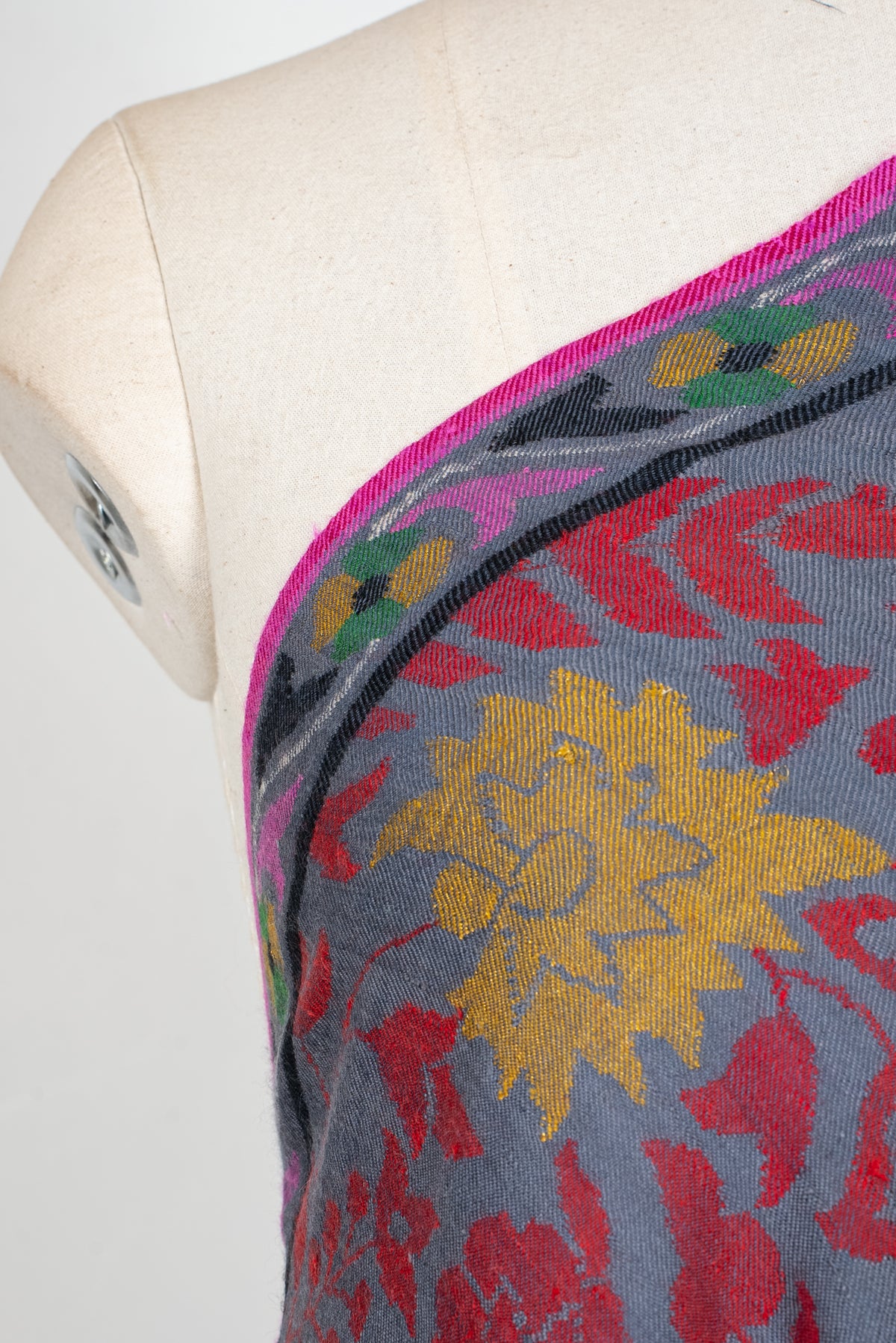 2.5 Yards Kani Moonlit Meadow Reverie: Pure Pashmina Hand Woven Shawl