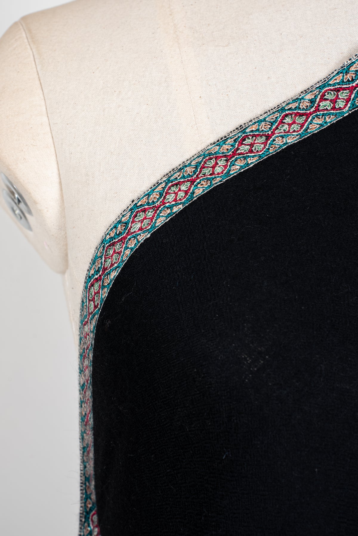 2.5 Yards Pure Pashmina Hand Embroidered Shawl