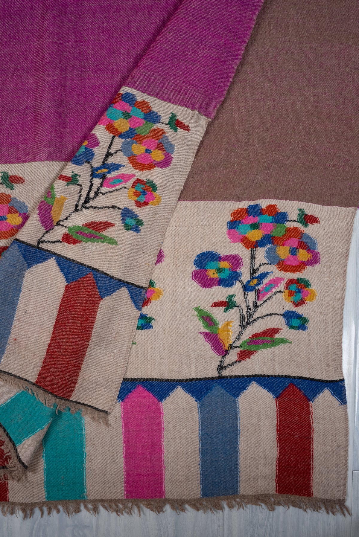 Orchid Bloom Radiance: Kani Pure Pashmina Hand Woven Shawl
