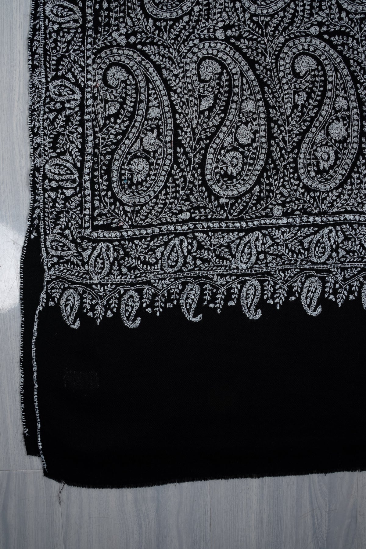 Noir Paisley Symphony: Pure Pashmina Hand Embroidered Shawl