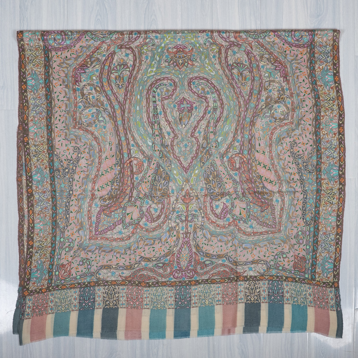 Celeste Paisley Bloom: Pure Pashmina Kalamkari Hand Embroidered Shawl