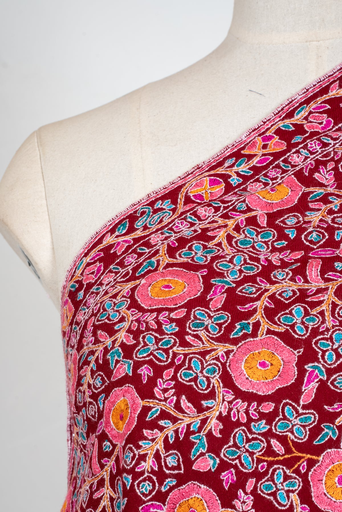Ruby Garden Royale: Pure Pashmina Hand Embroidered Shawl