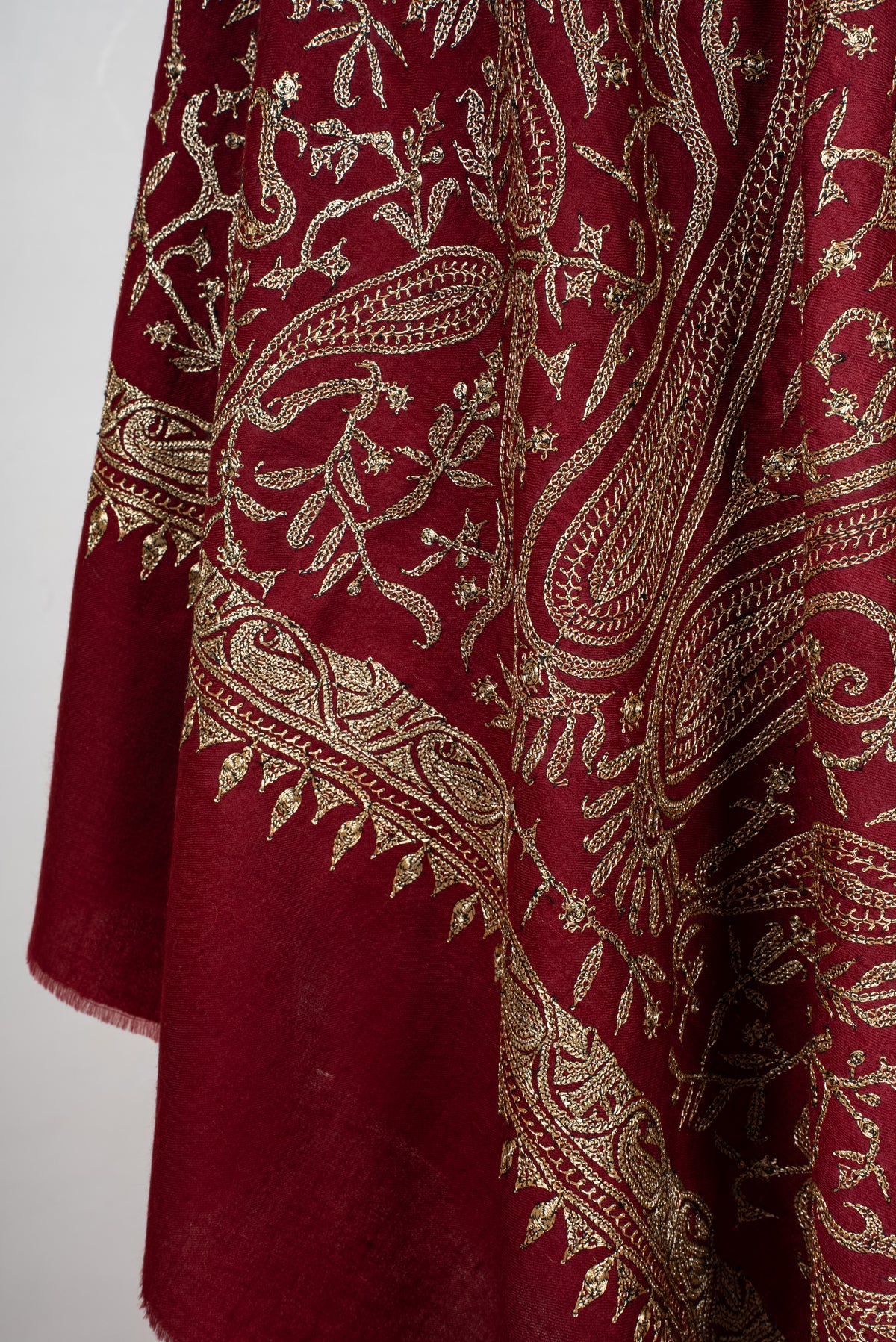 Tilla Hand Embroidered Pure Pashmina Shawl